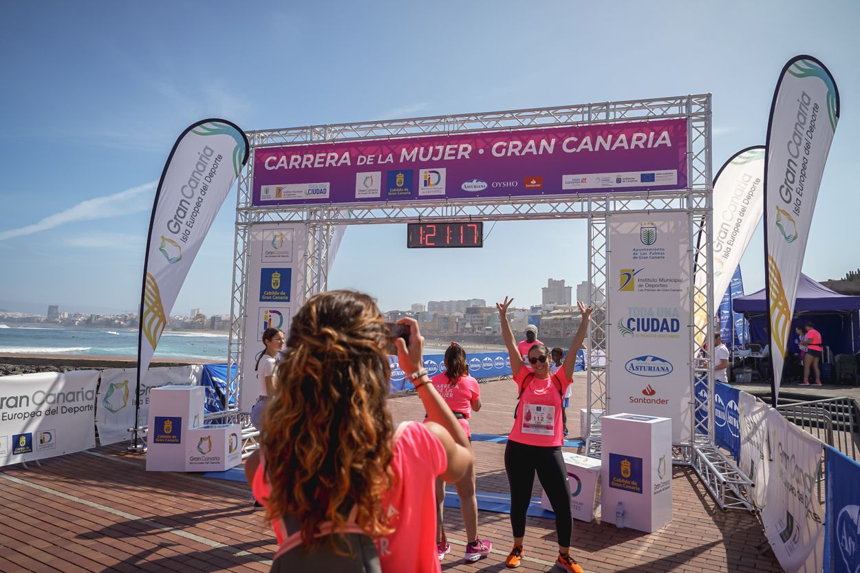 Las fotos de meta de la Carrera de la Mujer de Gran Canaria 12 20 28 15701 O