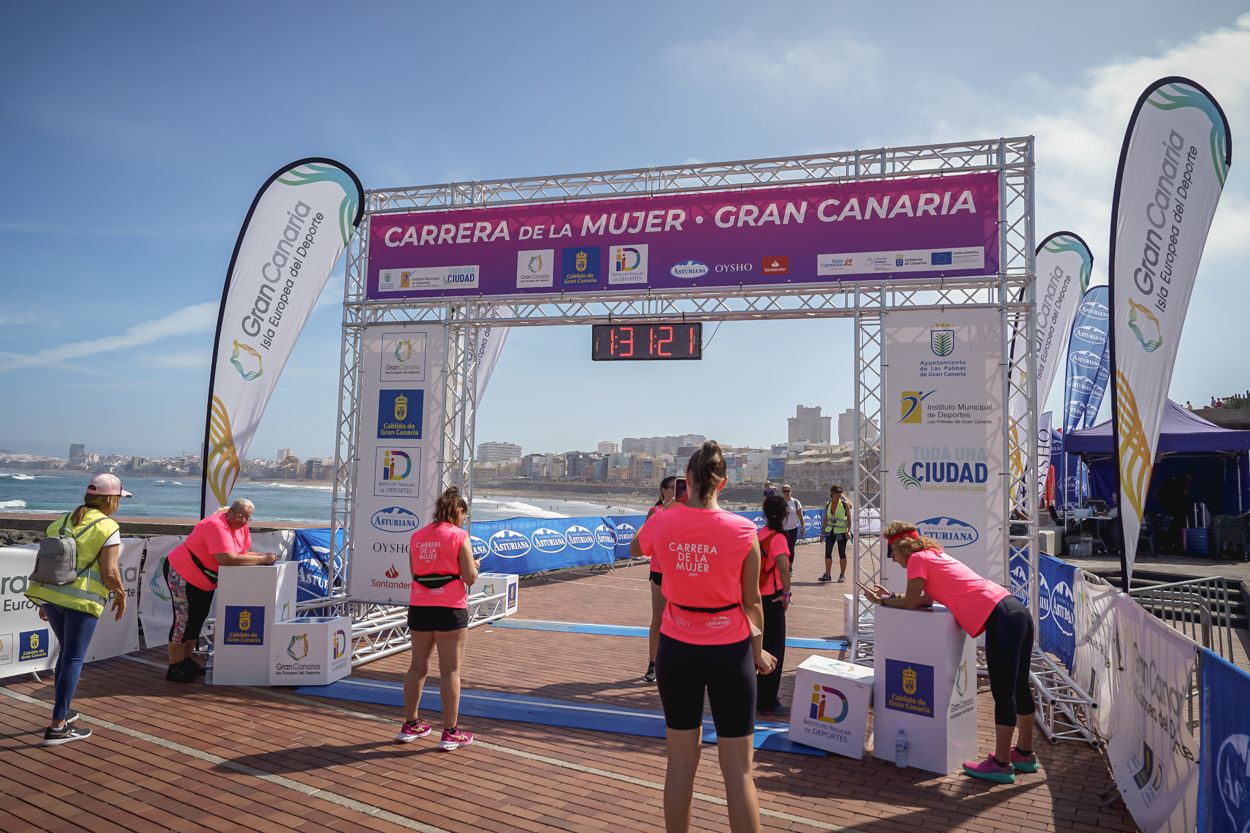 Las fotos de meta de la Carrera de la Mujer de Gran Canaria 12 30 32 15701 O