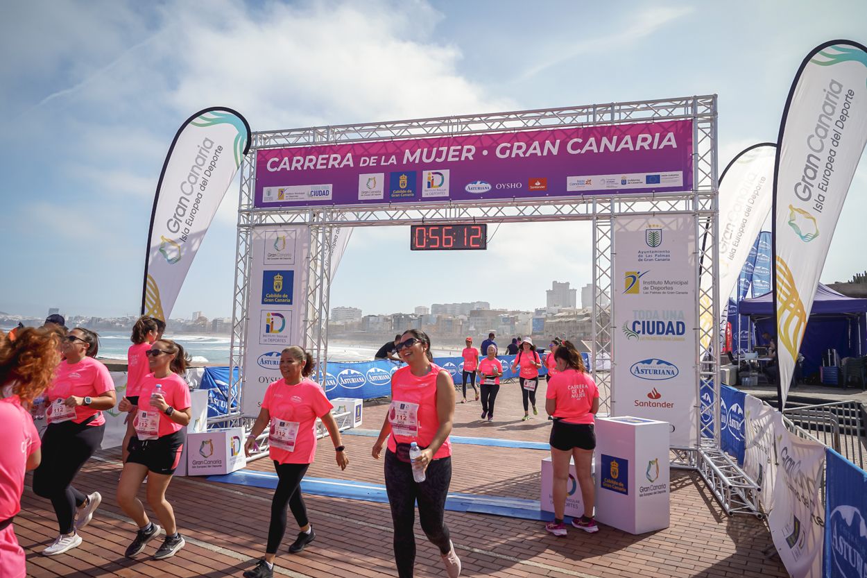 Las fotos de meta de la Carrera de la Mujer de Gran Canaria 11 55 23 15701 O