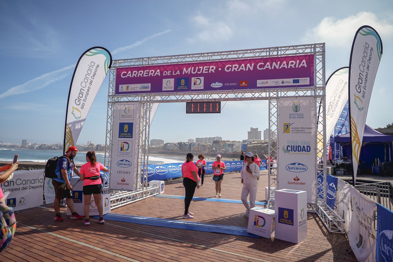 Las fotos de meta de la Carrera de la Mujer de Gran Canaria 12 10 22 15701 O
