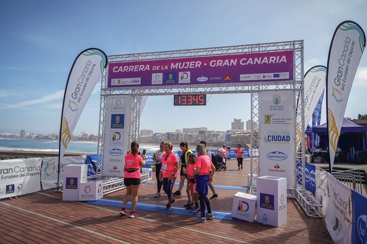 Las fotos de meta de la Carrera de la Mujer de Gran Canaria 12 32 55 15701 O