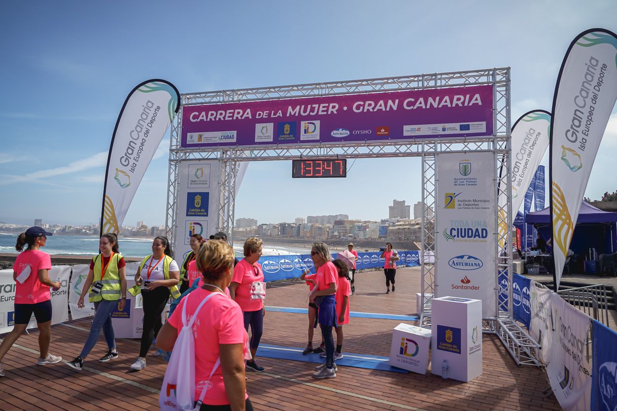 Las fotos de meta de la Carrera de la Mujer de Gran Canaria 12 32 57 15701 O