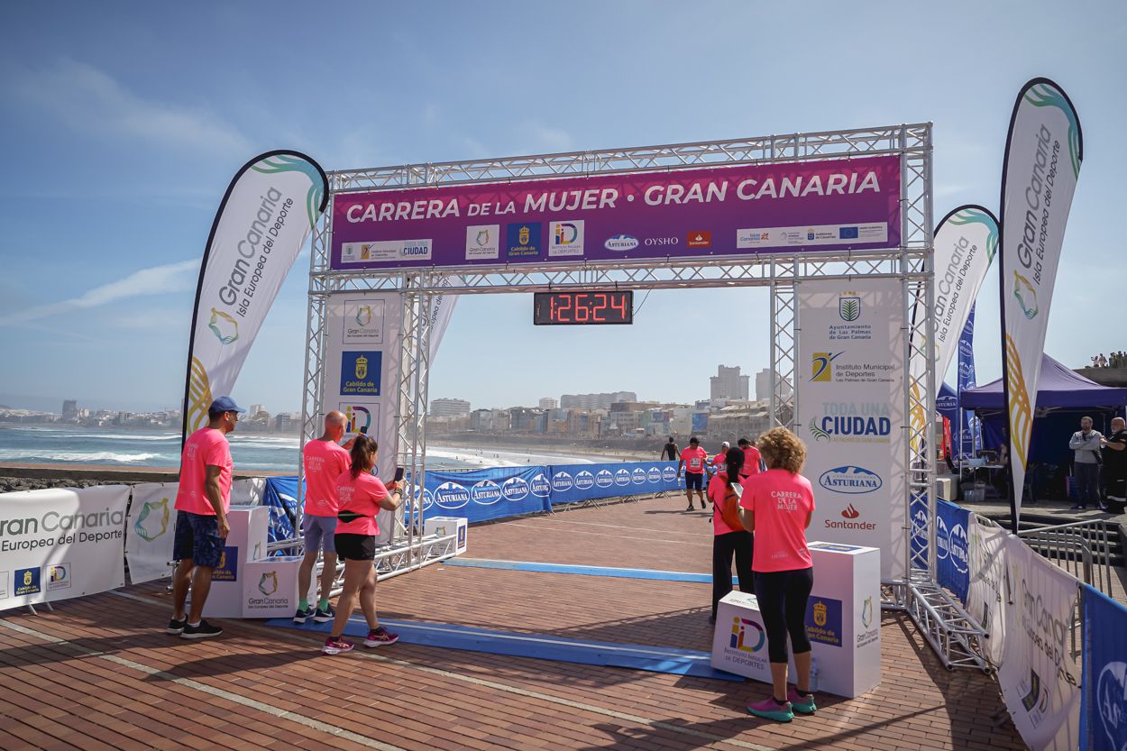 Las fotos de meta de la Carrera de la Mujer de Gran Canaria 12 25 34 15701 O