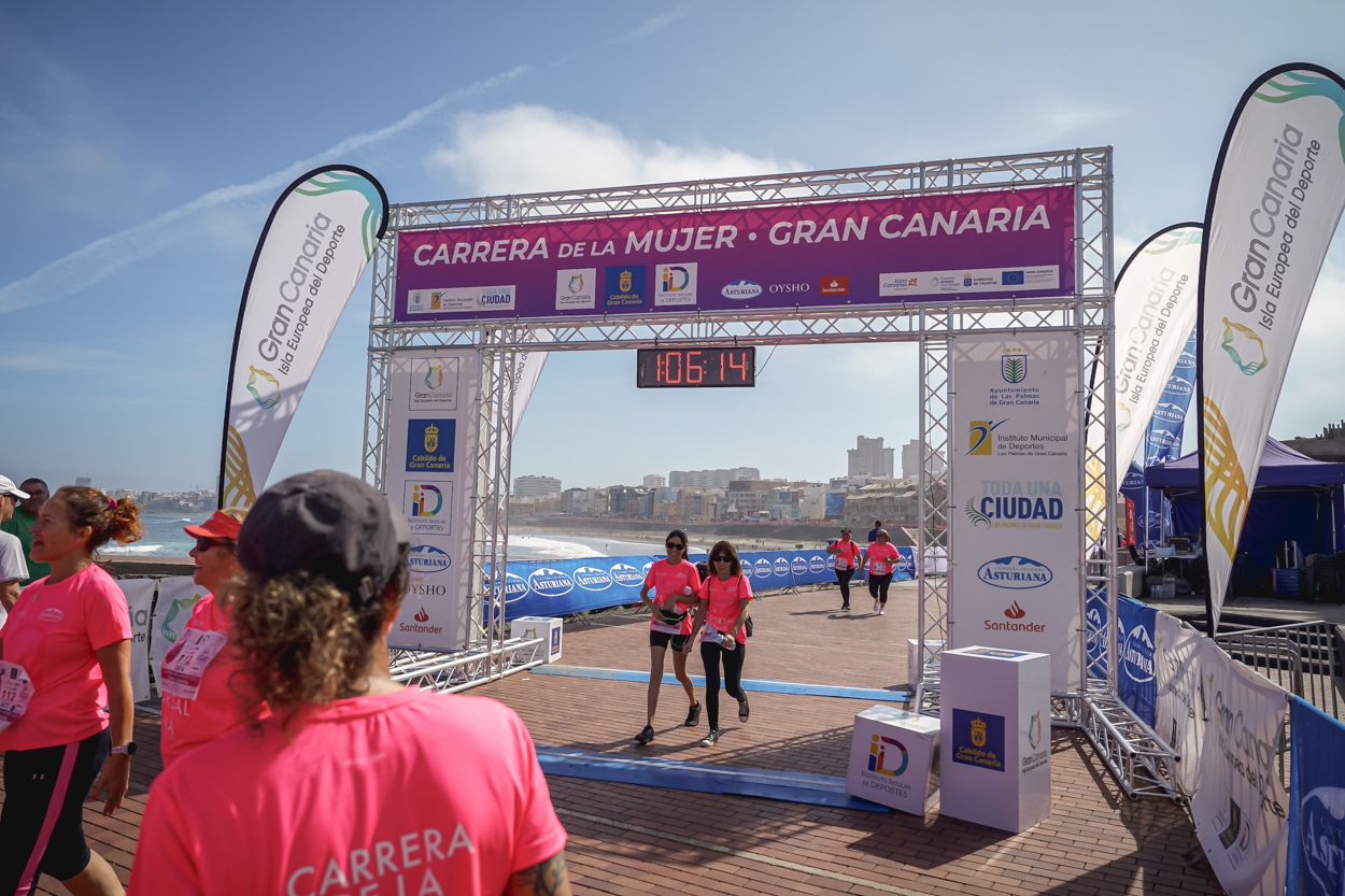 Las fotos de meta de la Carrera de la Mujer de Gran Canaria 12 05 25 15701 O