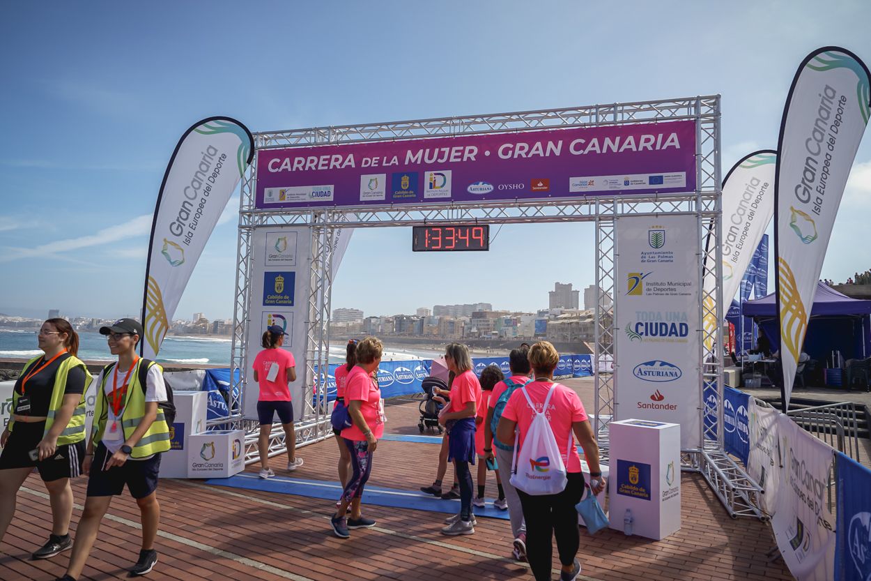 Las fotos de meta de la Carrera de la Mujer de Gran Canaria 12 32 59 15701 O