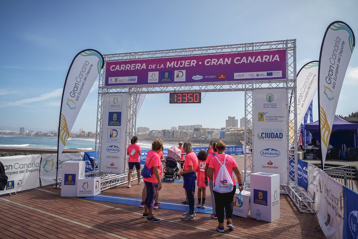Las fotos de meta de la Carrera de la Mujer de Gran Canaria 12 33 00 15701 O