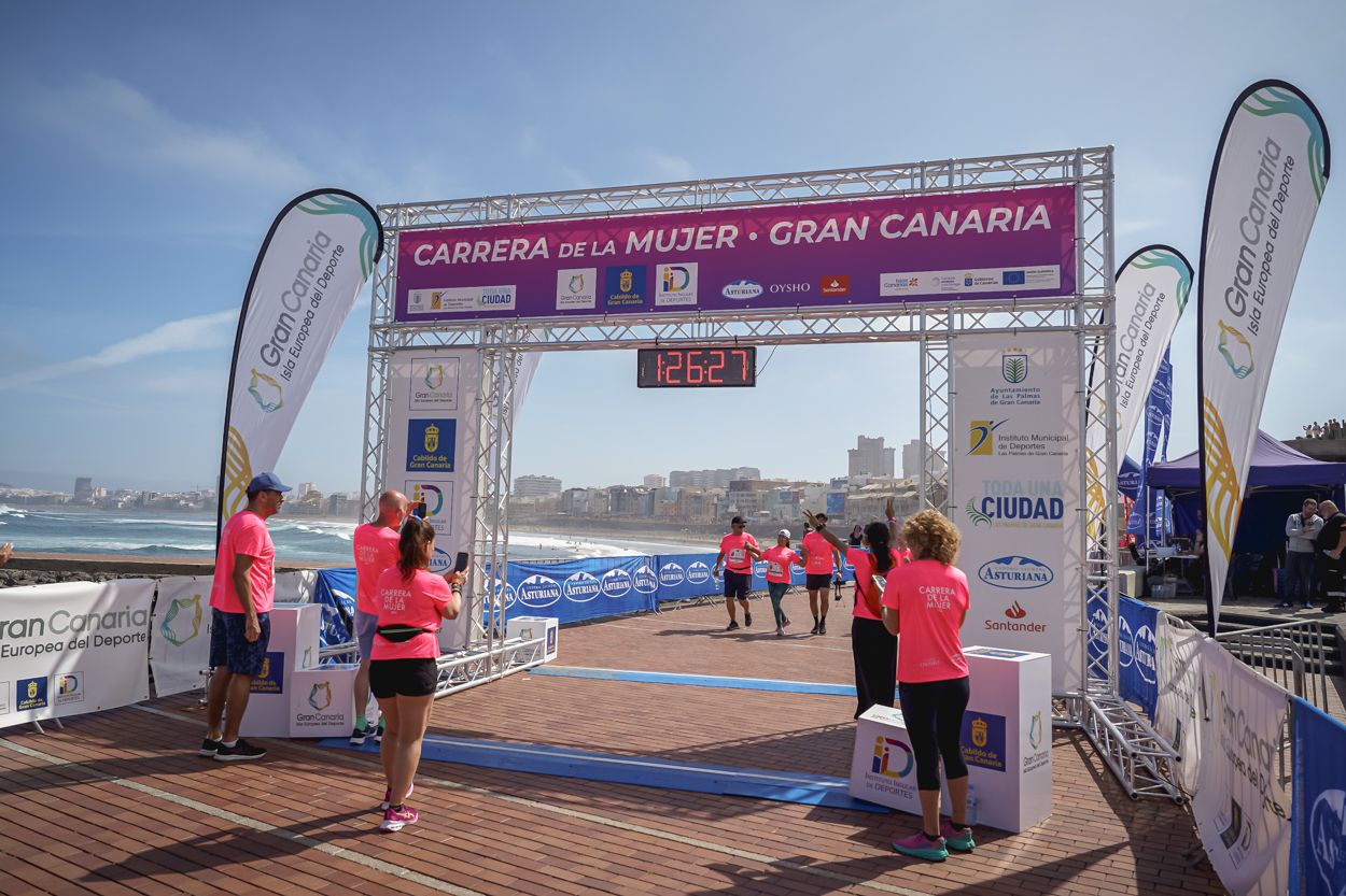 Las fotos de meta de la Carrera de la Mujer de Gran Canaria 12 25 37 15701 O
