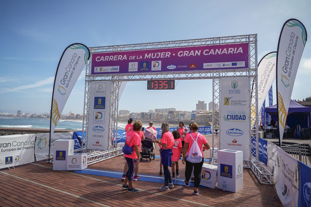 Las fotos de meta de la Carrera de la Mujer de Gran Canaria 12 33 01 15701 O