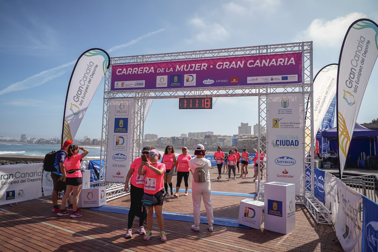 Las fotos de meta de la Carrera de la Mujer de Gran Canaria 12 10 29 15701 O