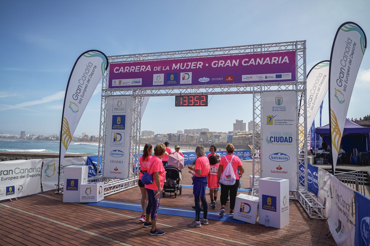 Las fotos de meta de la Carrera de la Mujer de Gran Canaria 12 33 02 15701 O