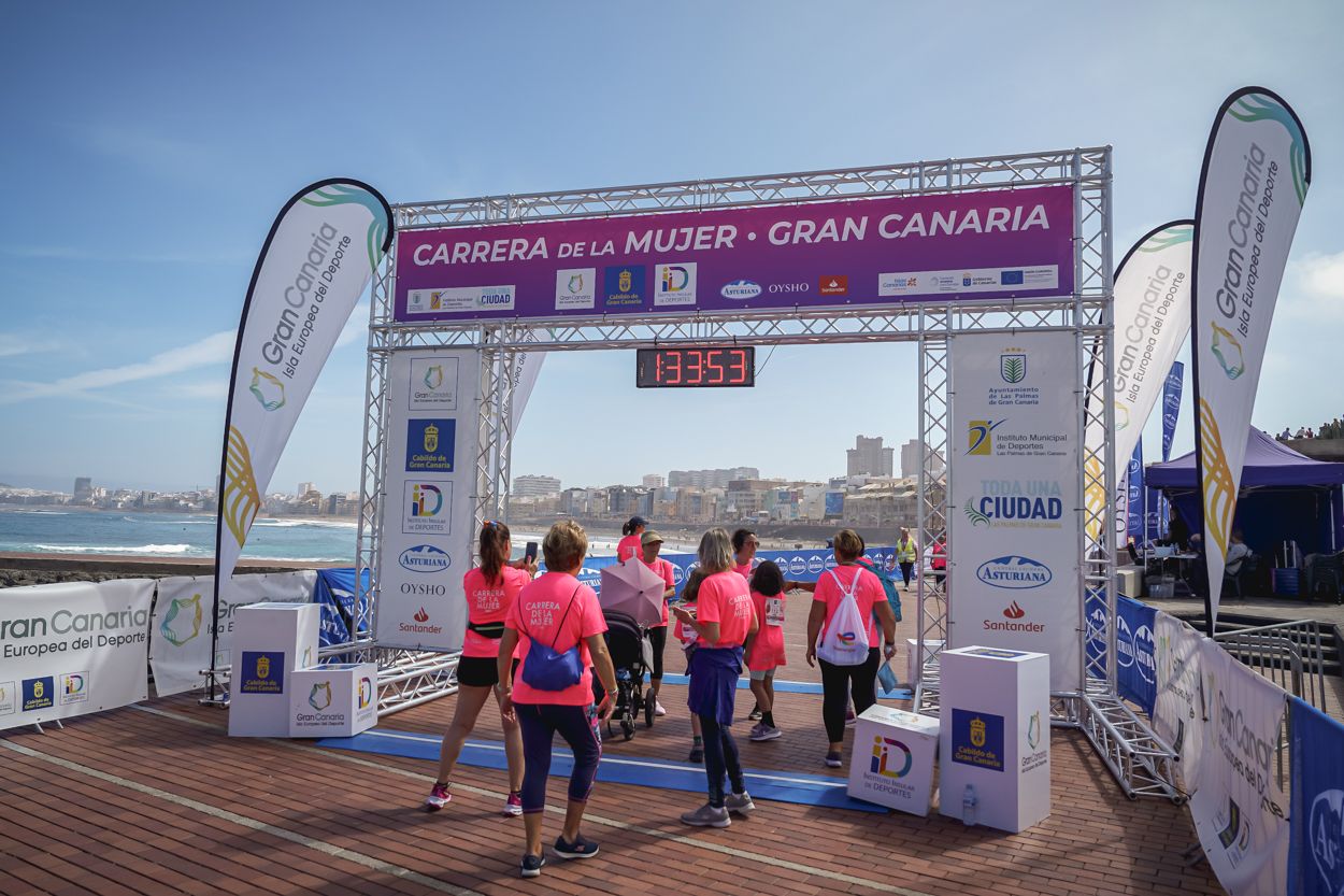 Las fotos de meta de la Carrera de la Mujer de Gran Canaria 12 33 03 15701 O