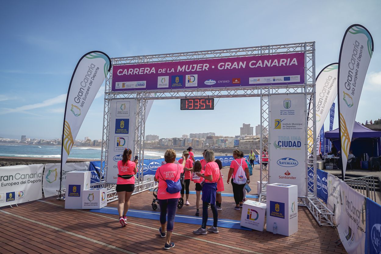 Las fotos de meta de la Carrera de la Mujer de Gran Canaria 12 33 04 15701 O