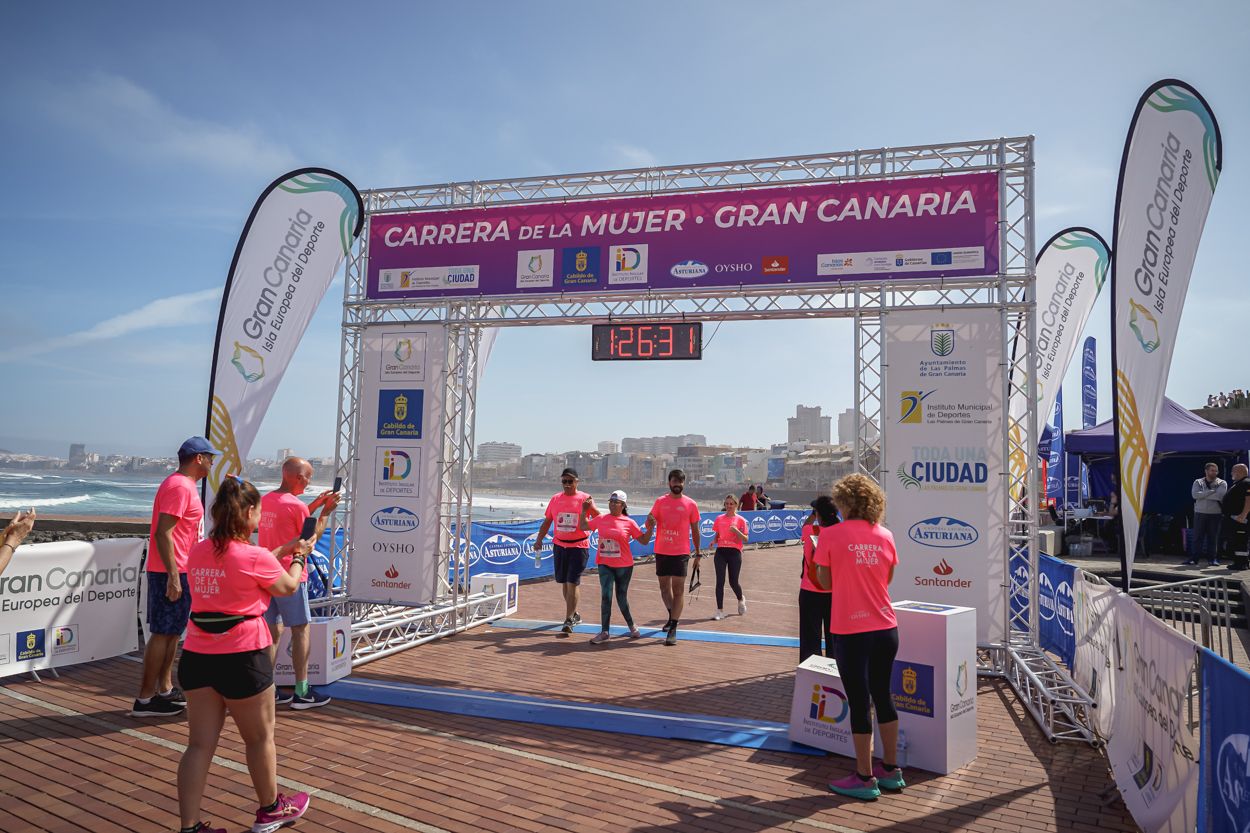 Las fotos de meta de la Carrera de la Mujer de Gran Canaria 12 25 41 15701 O