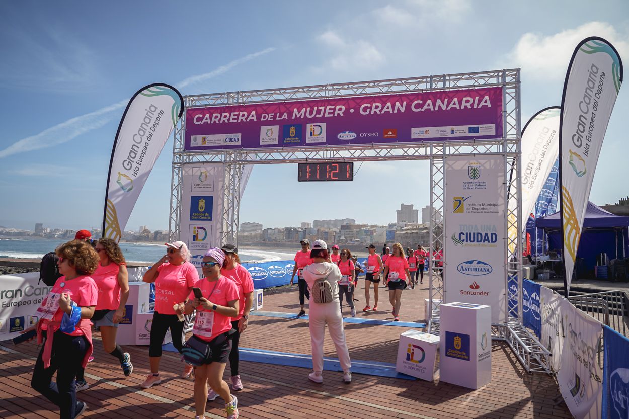 Las fotos de meta de la Carrera de la Mujer de Gran Canaria 12 10 32 15701 O