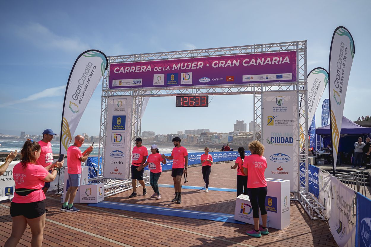 Las fotos de meta de la Carrera de la Mujer de Gran Canaria 12 25 43 15701 O