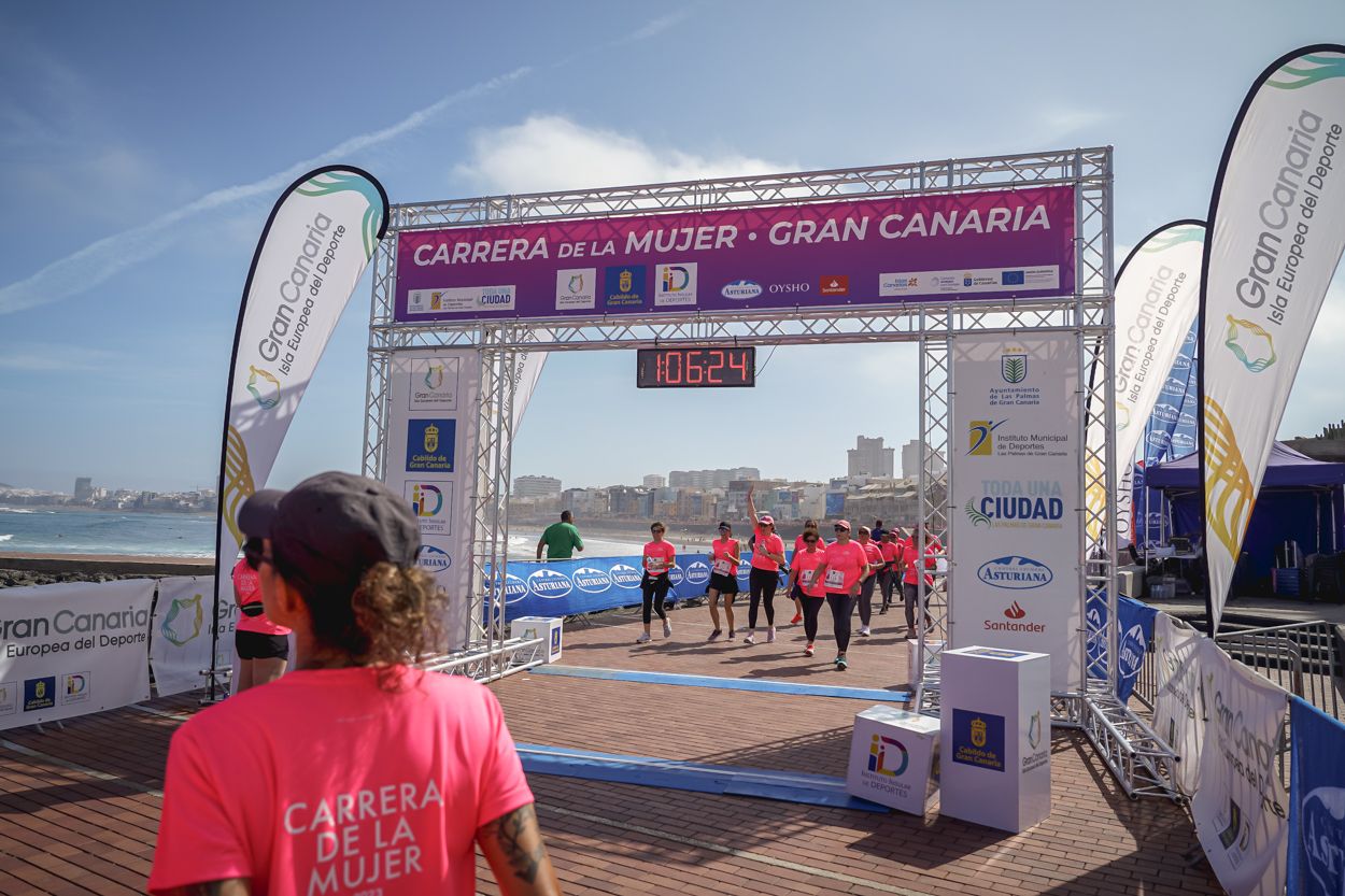 Las fotos de meta de la Carrera de la Mujer de Gran Canaria 12 05 35 15701 O