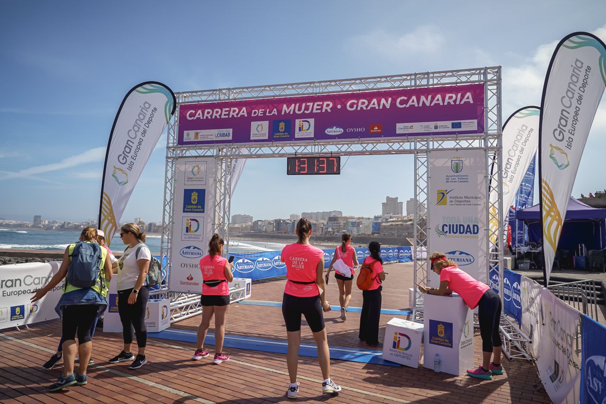 Las fotos de meta de la Carrera de la Mujer de Gran Canaria 12 30 48 15701 O