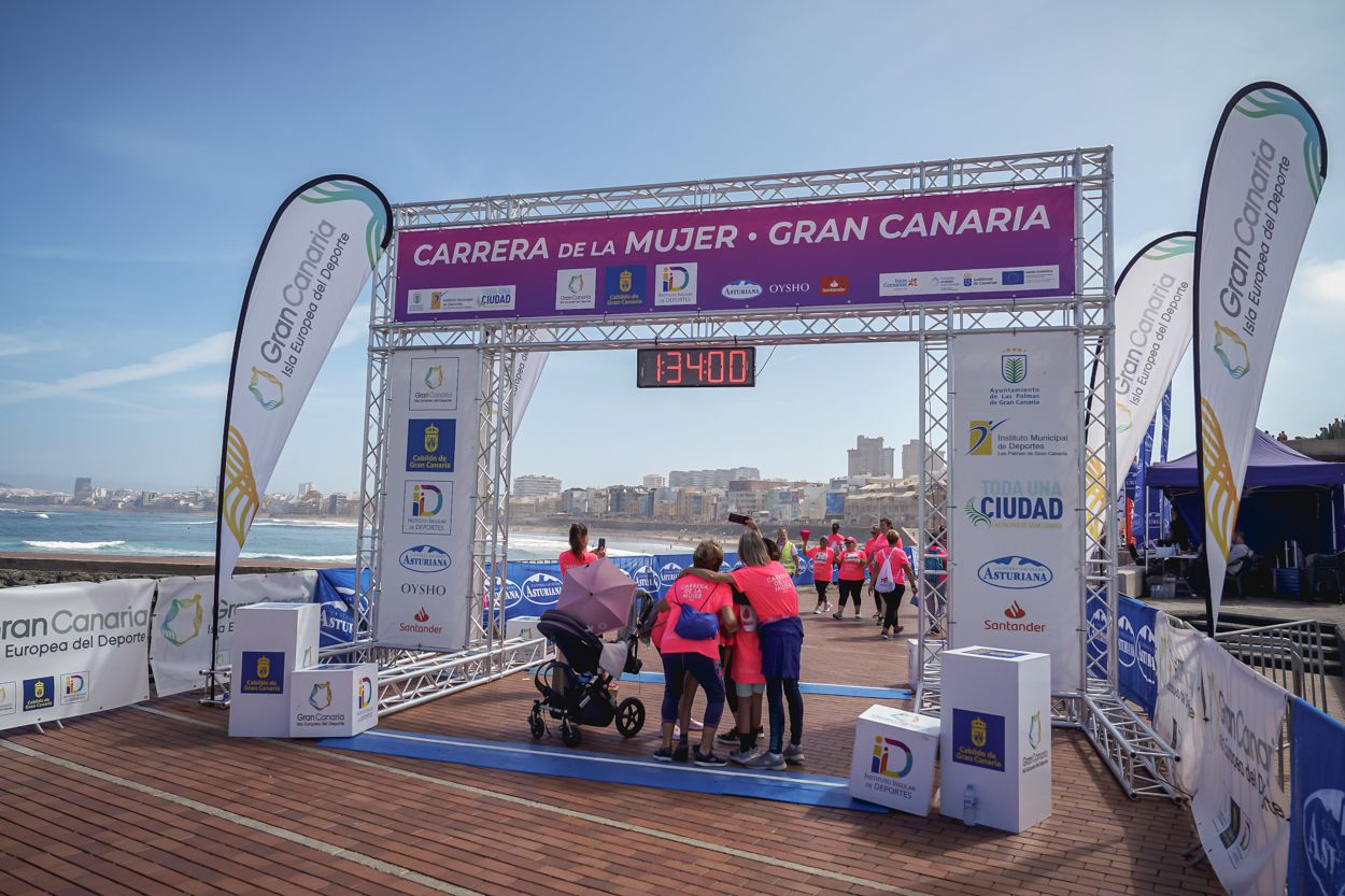 Las fotos de meta de la Carrera de la Mujer de Gran Canaria 12 33 10 15701 O