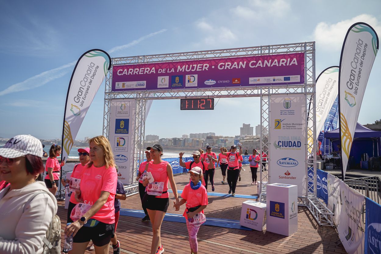 Las fotos de meta de la Carrera de la Mujer de Gran Canaria 12 10 38 15701 O