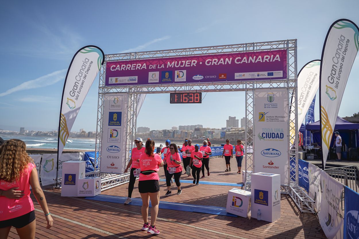 Las fotos de meta de la Carrera de la Mujer de Gran Canaria 12 15 48 15701 O