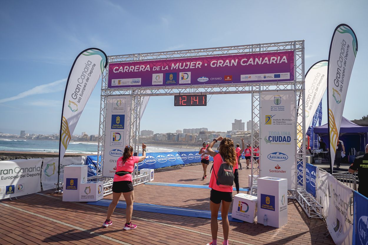 Las fotos de meta de la Carrera de la Mujer de Gran Canaria 12 20 52 15701 O