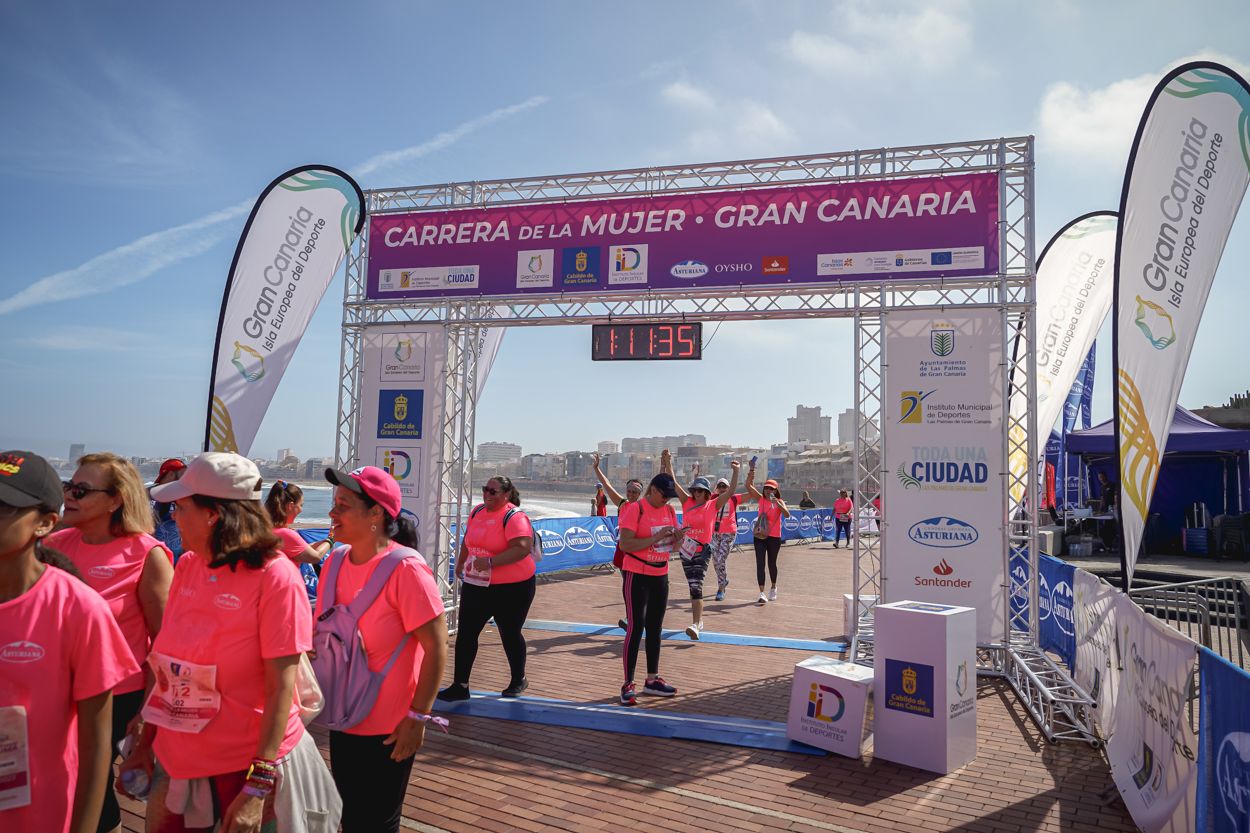 Las fotos de meta de la Carrera de la Mujer de Gran Canaria 12 10 46 15701 O