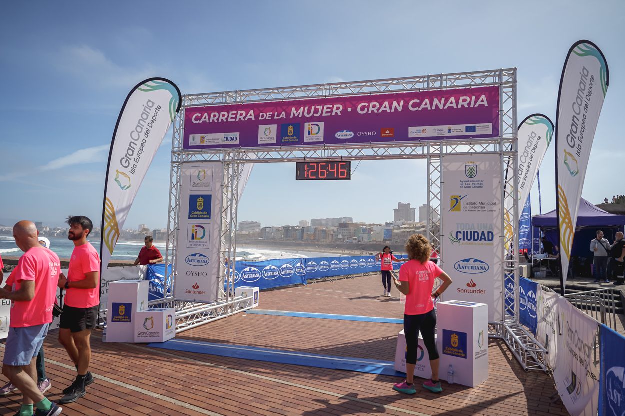 Las fotos de meta de la Carrera de la Mujer de Gran Canaria 12 25 57 15701 O