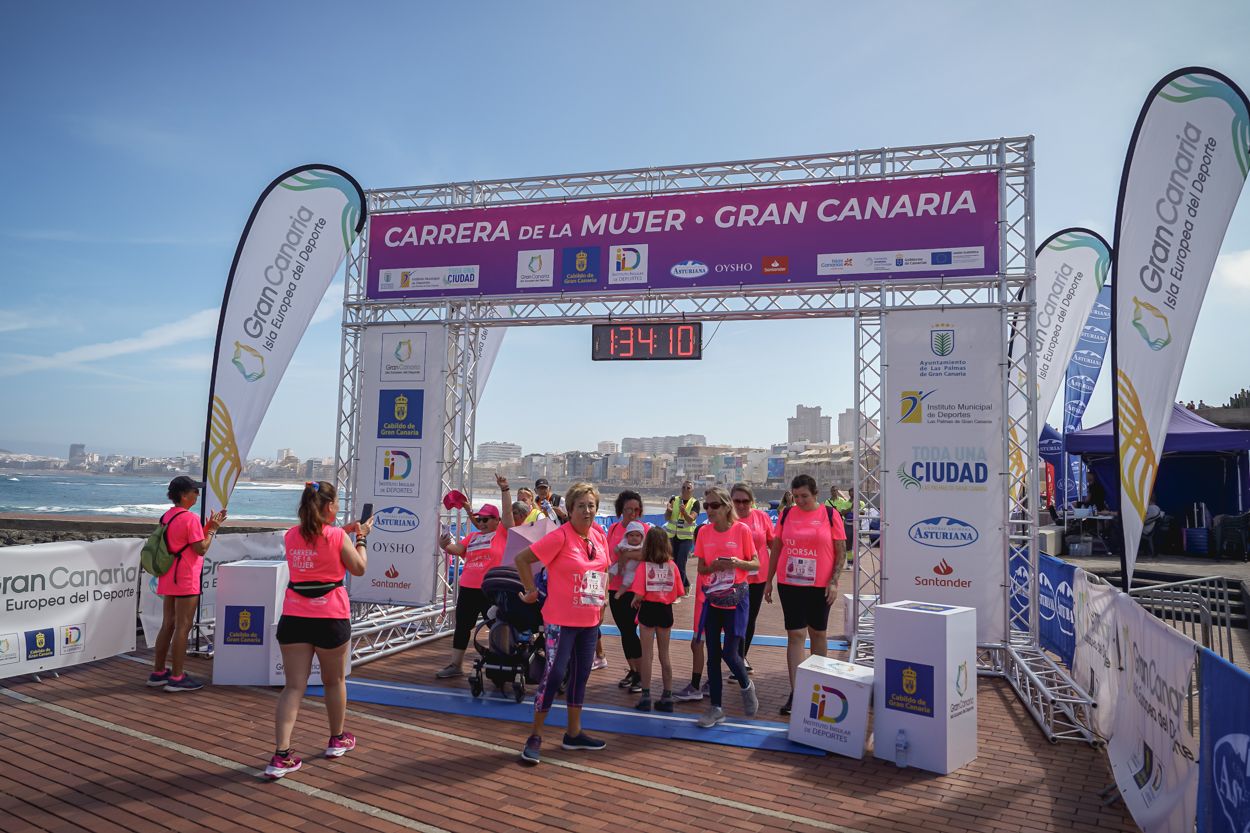 Las fotos de meta de la Carrera de la Mujer de Gran Canaria 12 33 21 15701 O