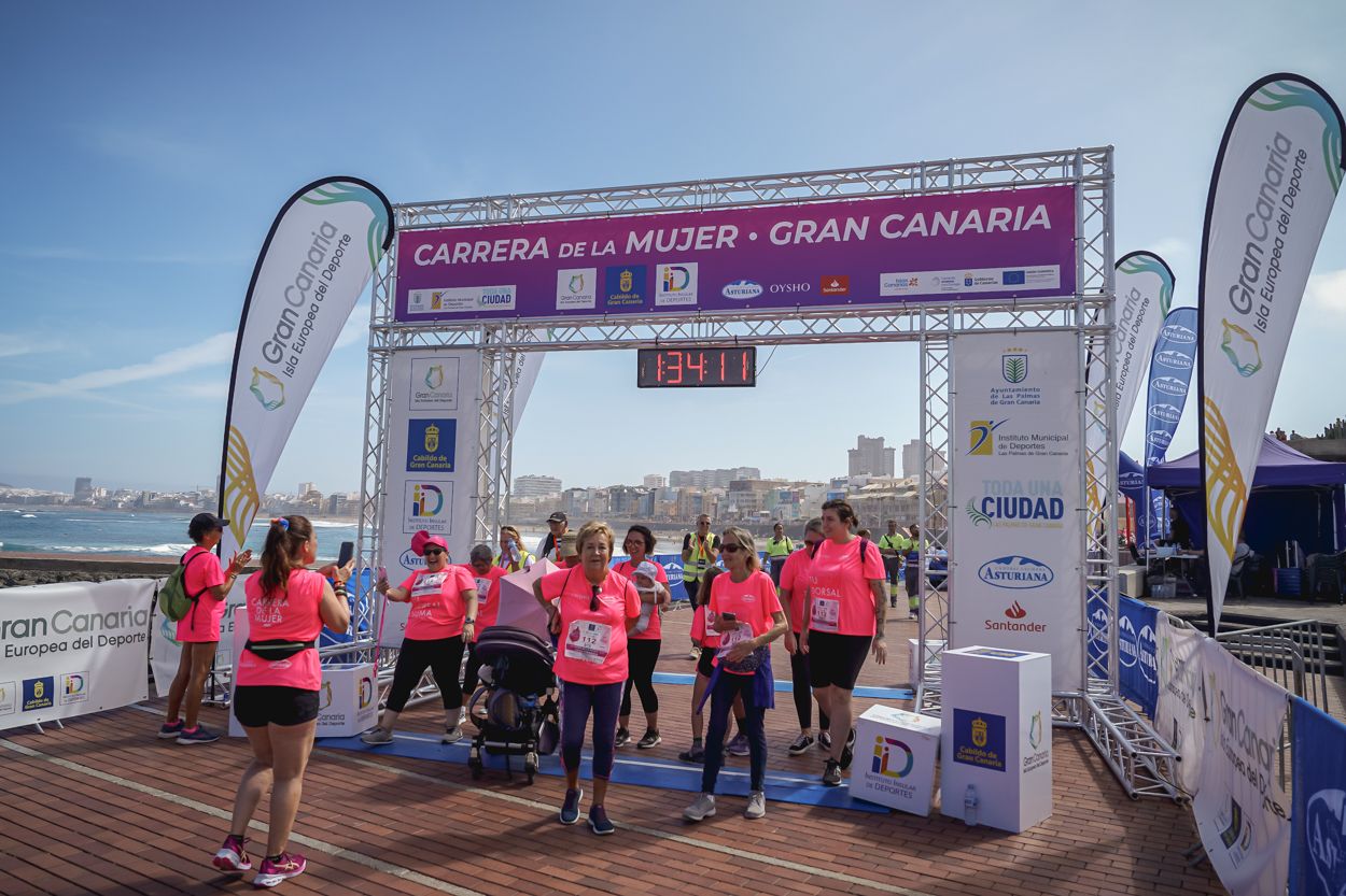 Las fotos de meta de la Carrera de la Mujer de Gran Canaria 12 33 22 15701 O