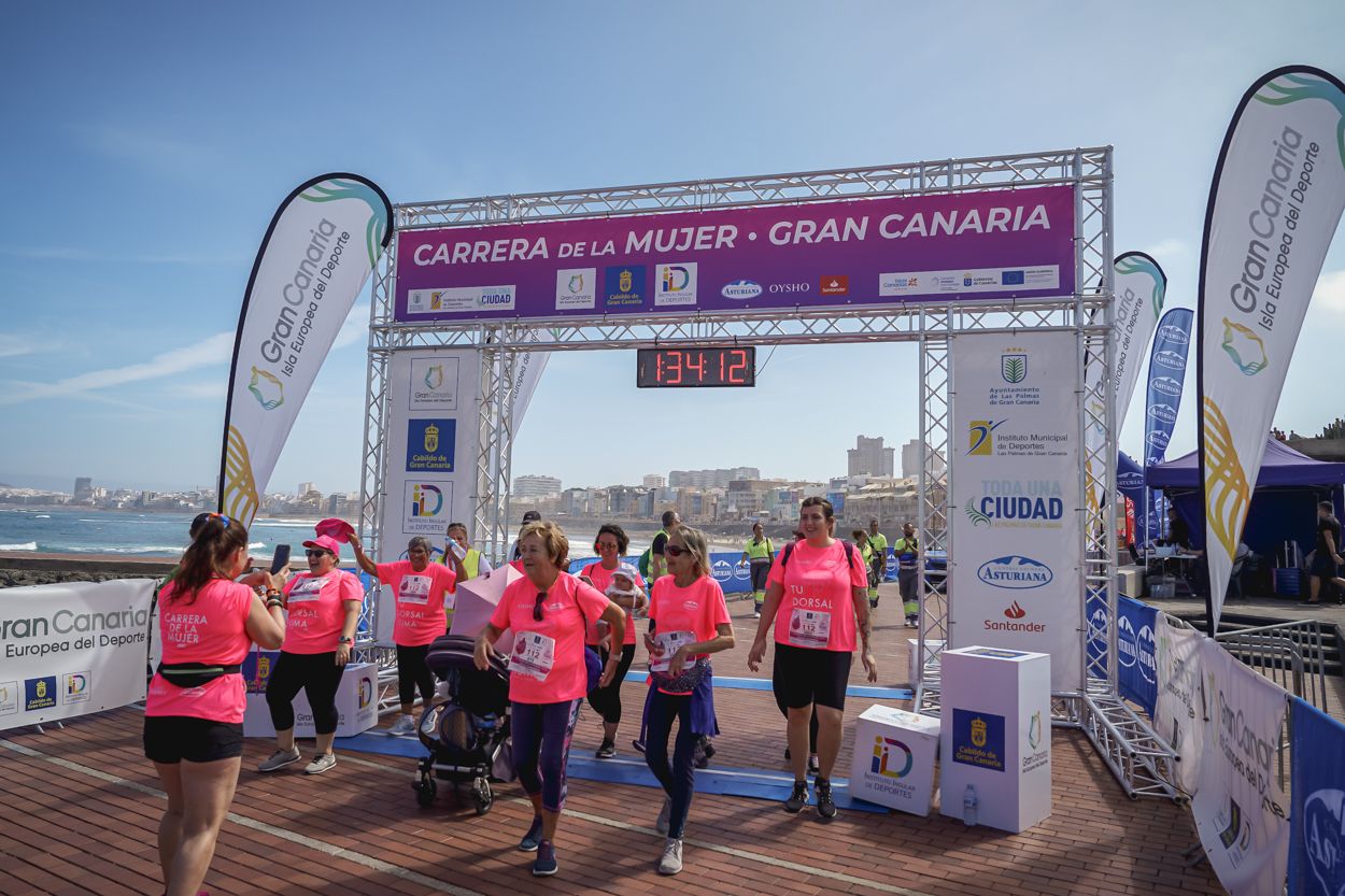 Las fotos de meta de la Carrera de la Mujer de Gran Canaria 12 33 23 15701 O