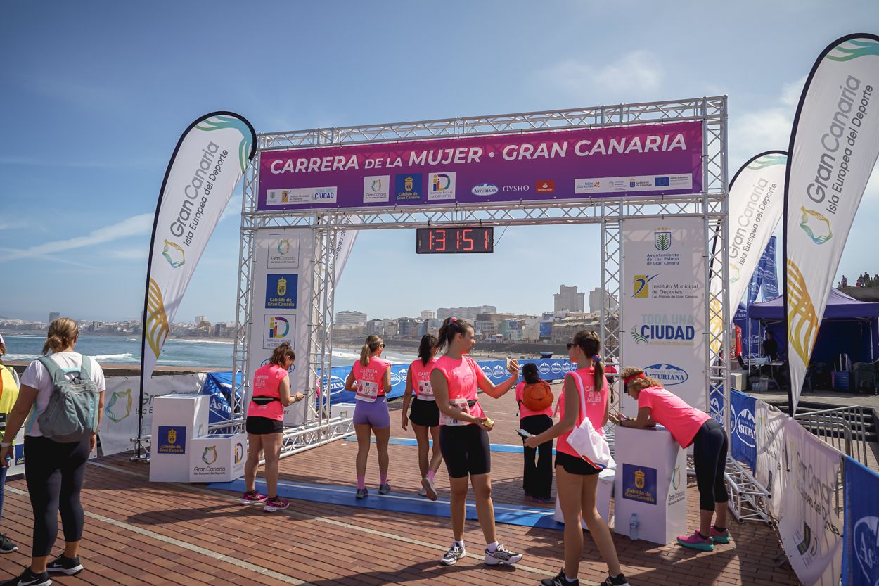 Las fotos de meta de la Carrera de la Mujer de Gran Canaria 12 31 02 15701 O