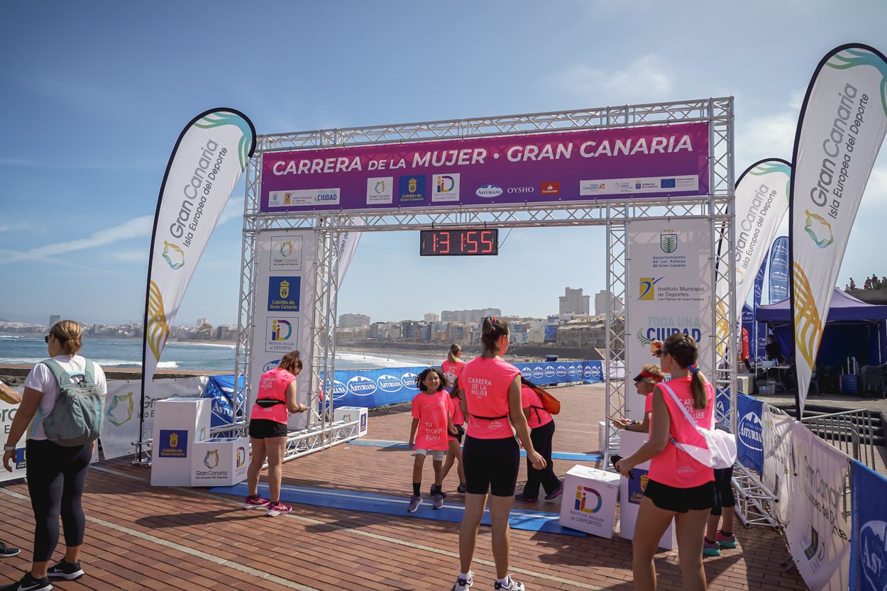 Las fotos de meta de la Carrera de la Mujer de Gran Canaria 12 31 06 15701 O
