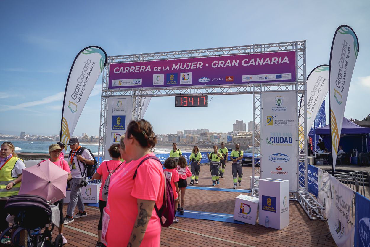 Las fotos de meta de la Carrera de la Mujer de Gran Canaria 12 33 28 15701 O