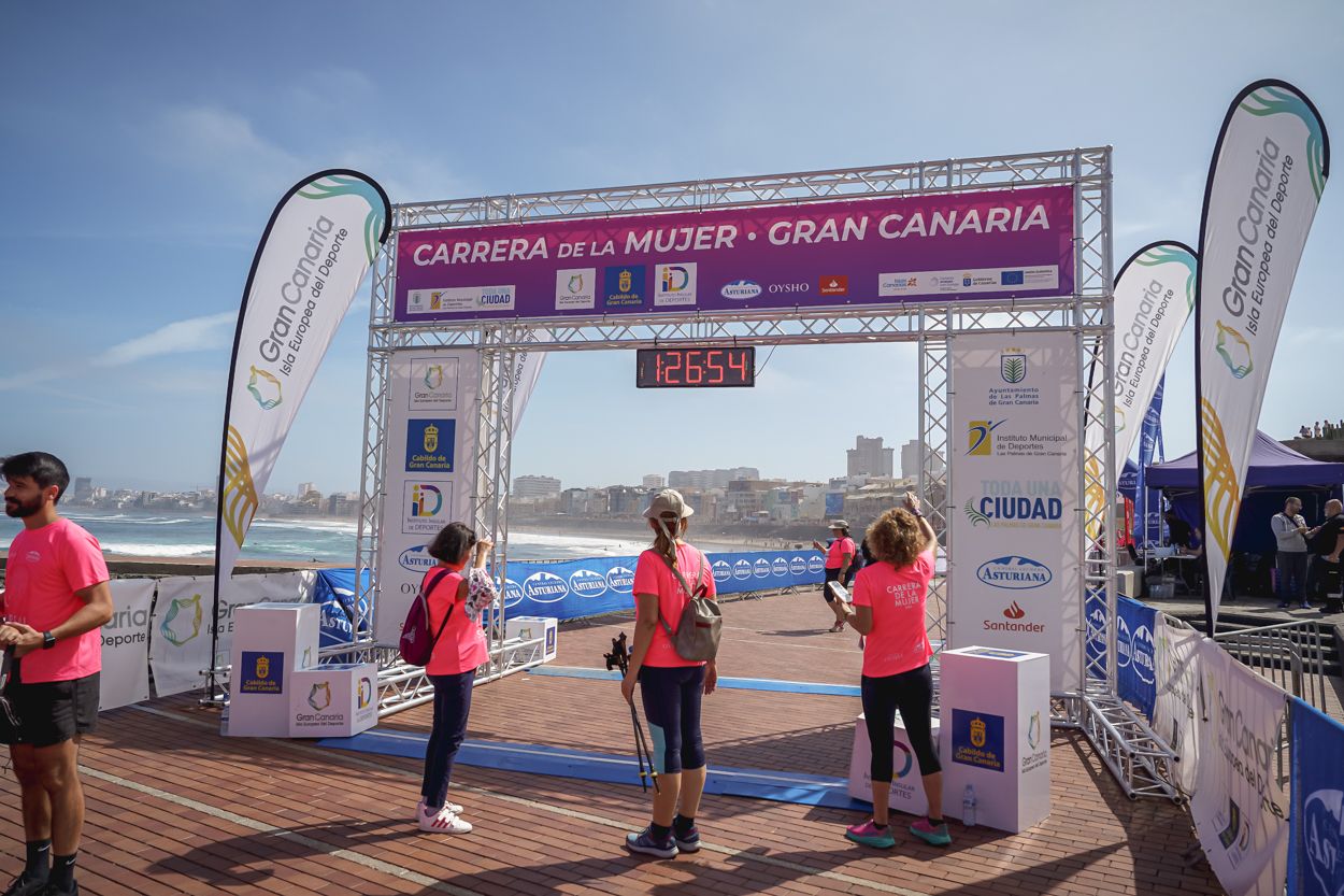 Las fotos de meta de la Carrera de la Mujer de Gran Canaria 12 26 05 15701 O
