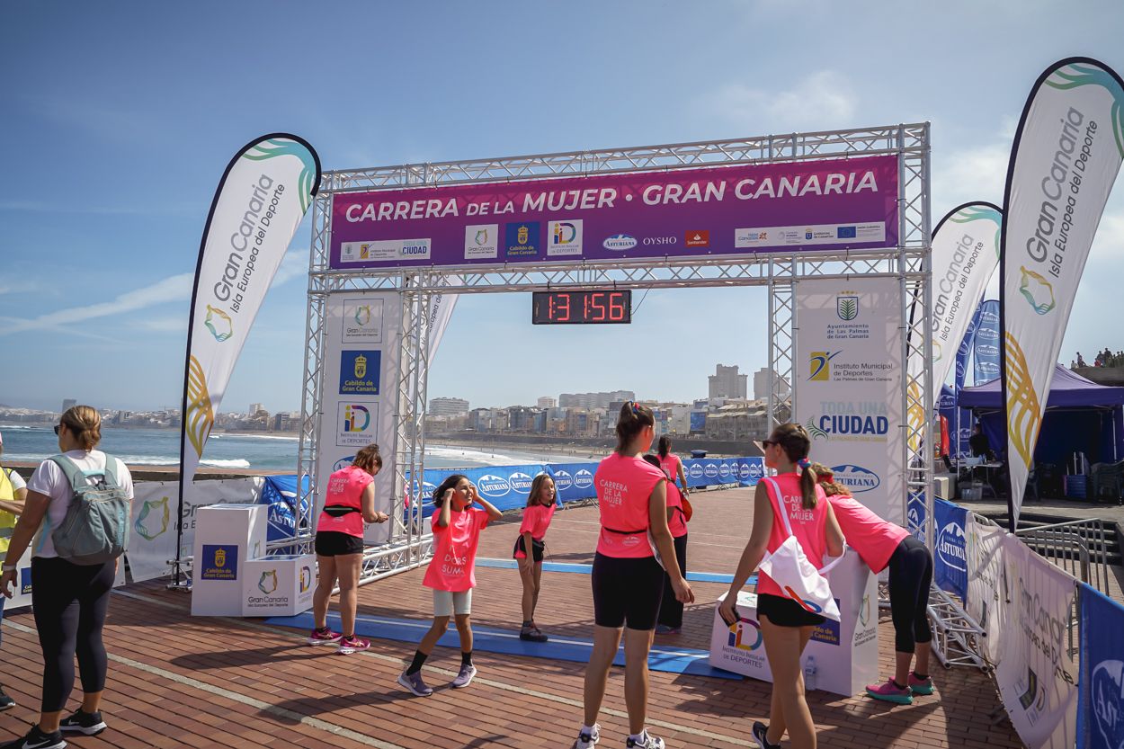 Las fotos de meta de la Carrera de la Mujer de Gran Canaria 12 31 07 15701 O