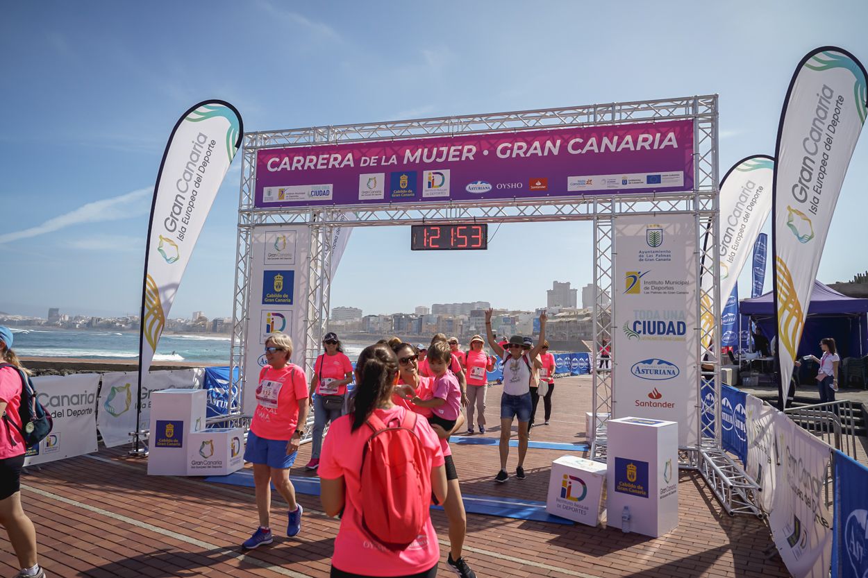 Las fotos de meta de la Carrera de la Mujer de Gran Canaria 12 21 04 15701 O