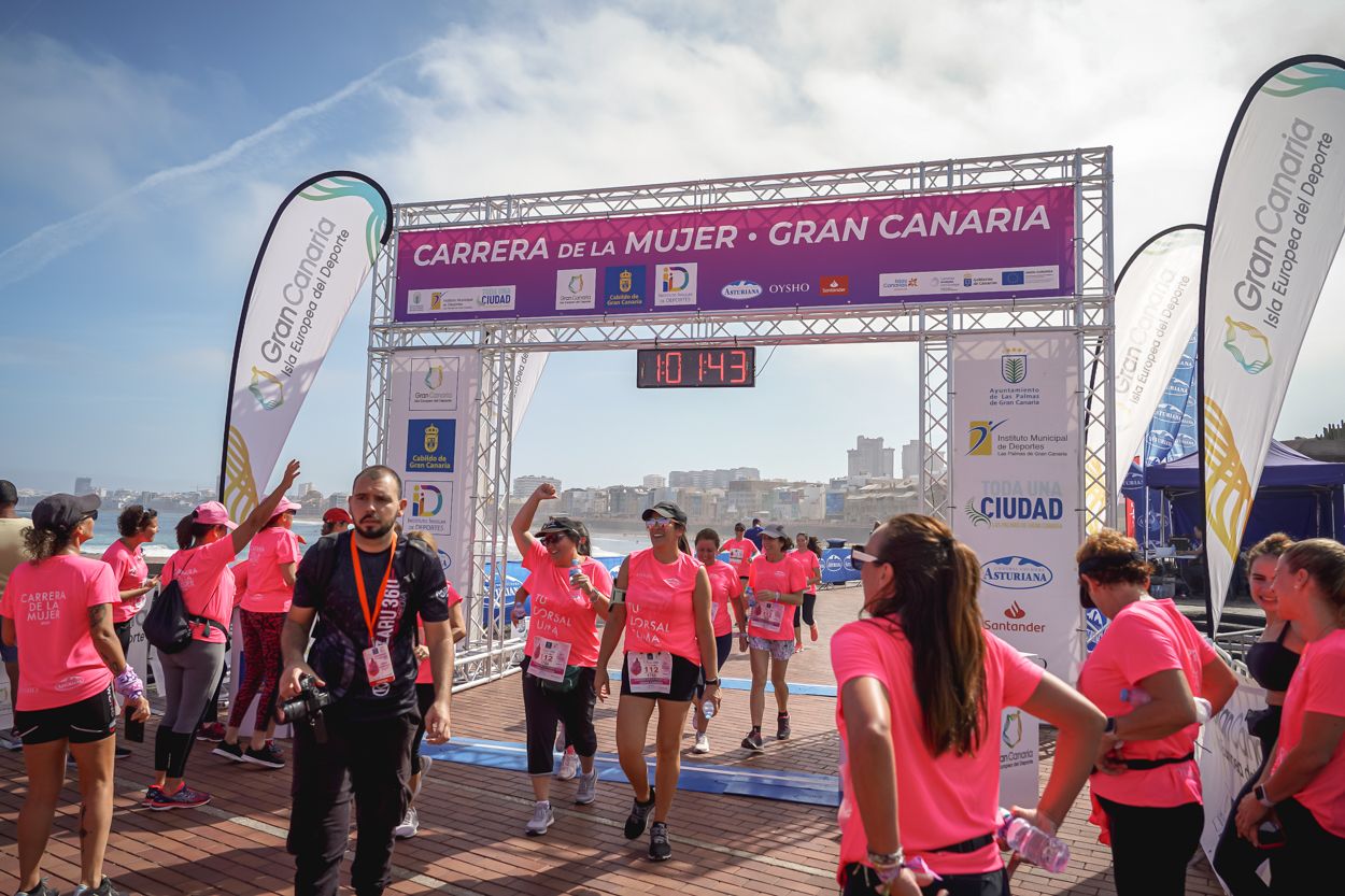 Las fotos de meta de la Carrera de la Mujer de Gran Canaria 12 00 54 15701 O