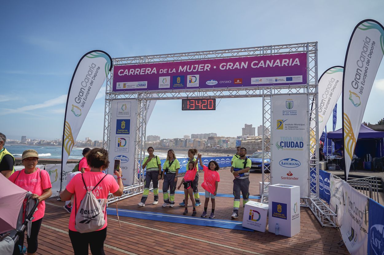 Las fotos de meta de la Carrera de la Mujer de Gran Canaria 12 33 31 15701 O