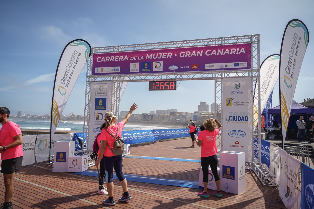 Las fotos de meta de la Carrera de la Mujer de Gran Canaria 12 26 09 15701 O