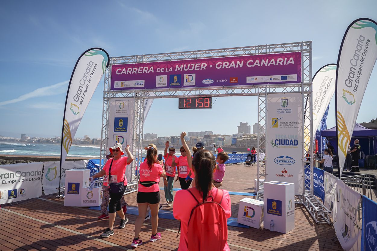 Las fotos de meta de la Carrera de la Mujer de Gran Canaria 12 21 09 15701 O