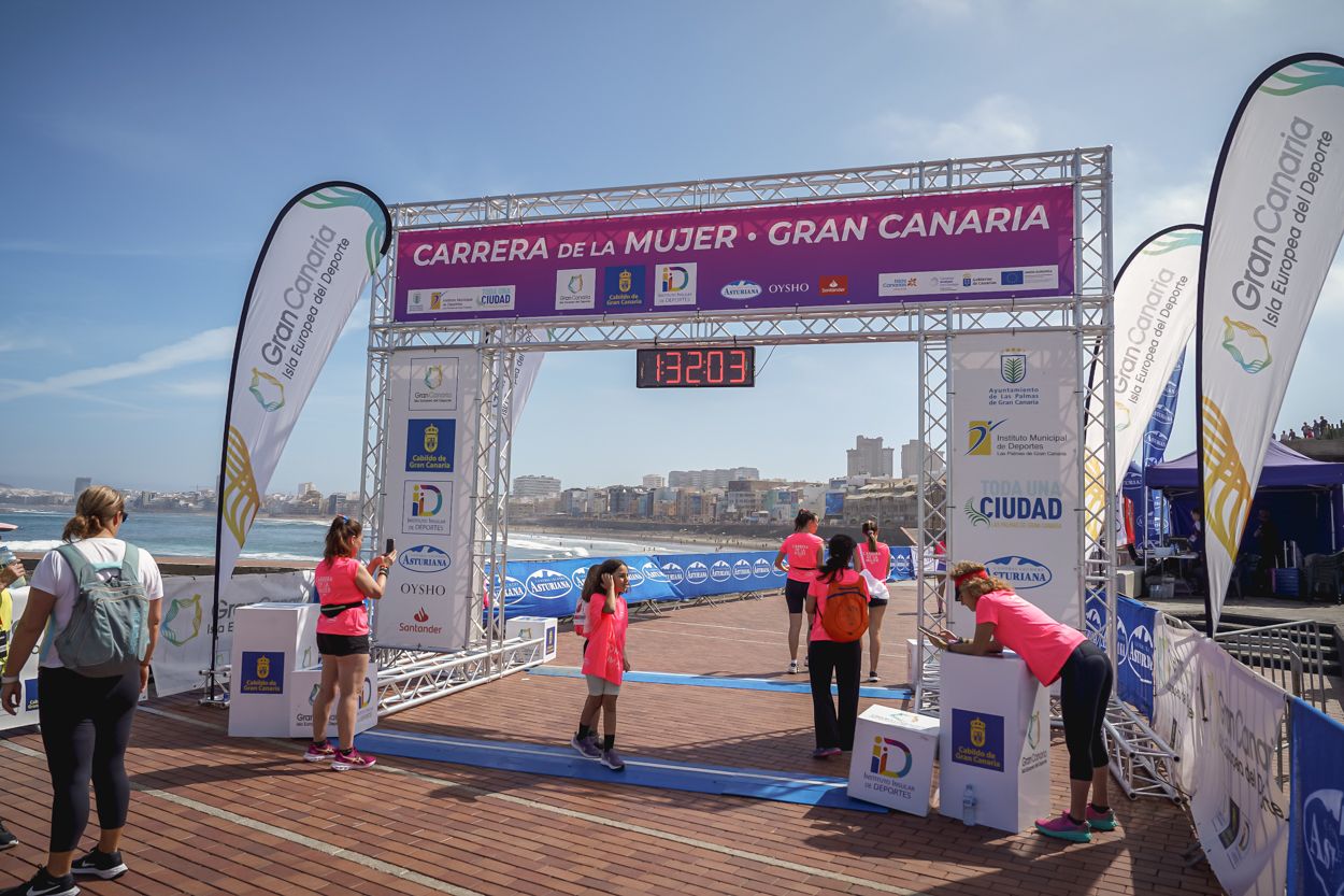 Las fotos de meta de la Carrera de la Mujer de Gran Canaria 12 31 14 15701 O