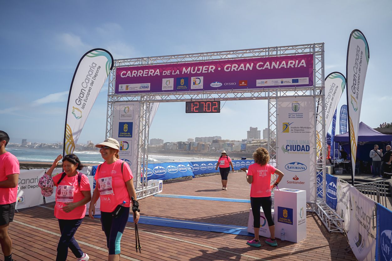 Las fotos de meta de la Carrera de la Mujer de Gran Canaria 12 26 13 15701 O