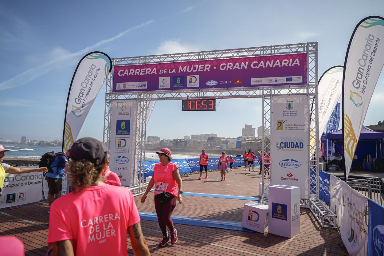 Las fotos de meta de la Carrera de la Mujer de Gran Canaria 12 06 03 15701 O