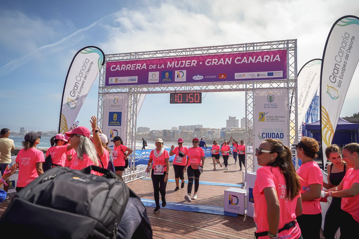 Las fotos de meta de la Carrera de la Mujer de Gran Canaria 12 01 01 15701 O