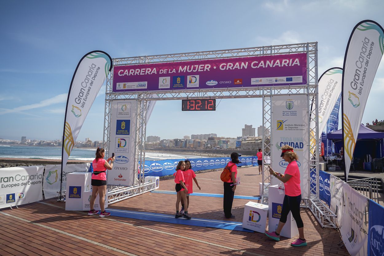Las fotos de meta de la Carrera de la Mujer de Gran Canaria 12 31 23 15701 O
