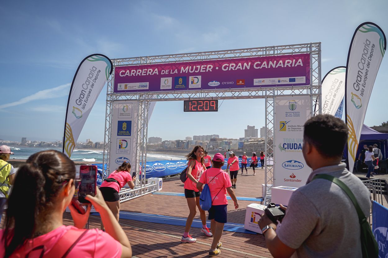 Las fotos de meta de la Carrera de la Mujer de Gran Canaria 12 21 20 15701 O
