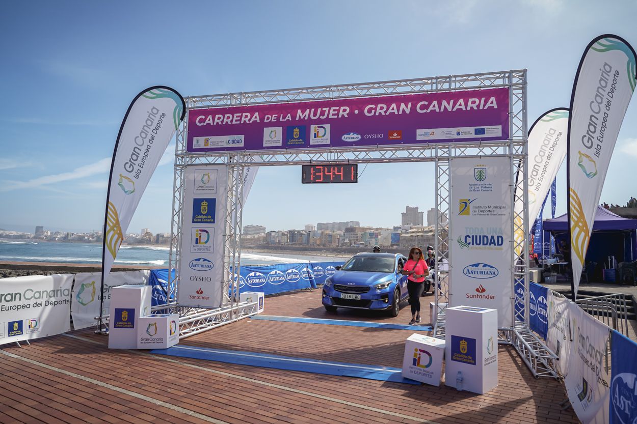 Las fotos de meta de la Carrera de la Mujer de Gran Canaria 12 33 52 15701 O