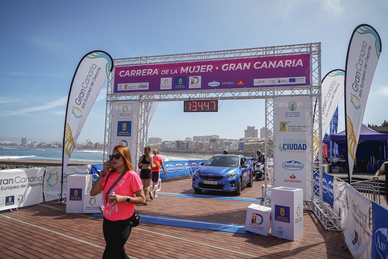 Las fotos de meta de la Carrera de la Mujer de Gran Canaria 12 33 58 15701 O