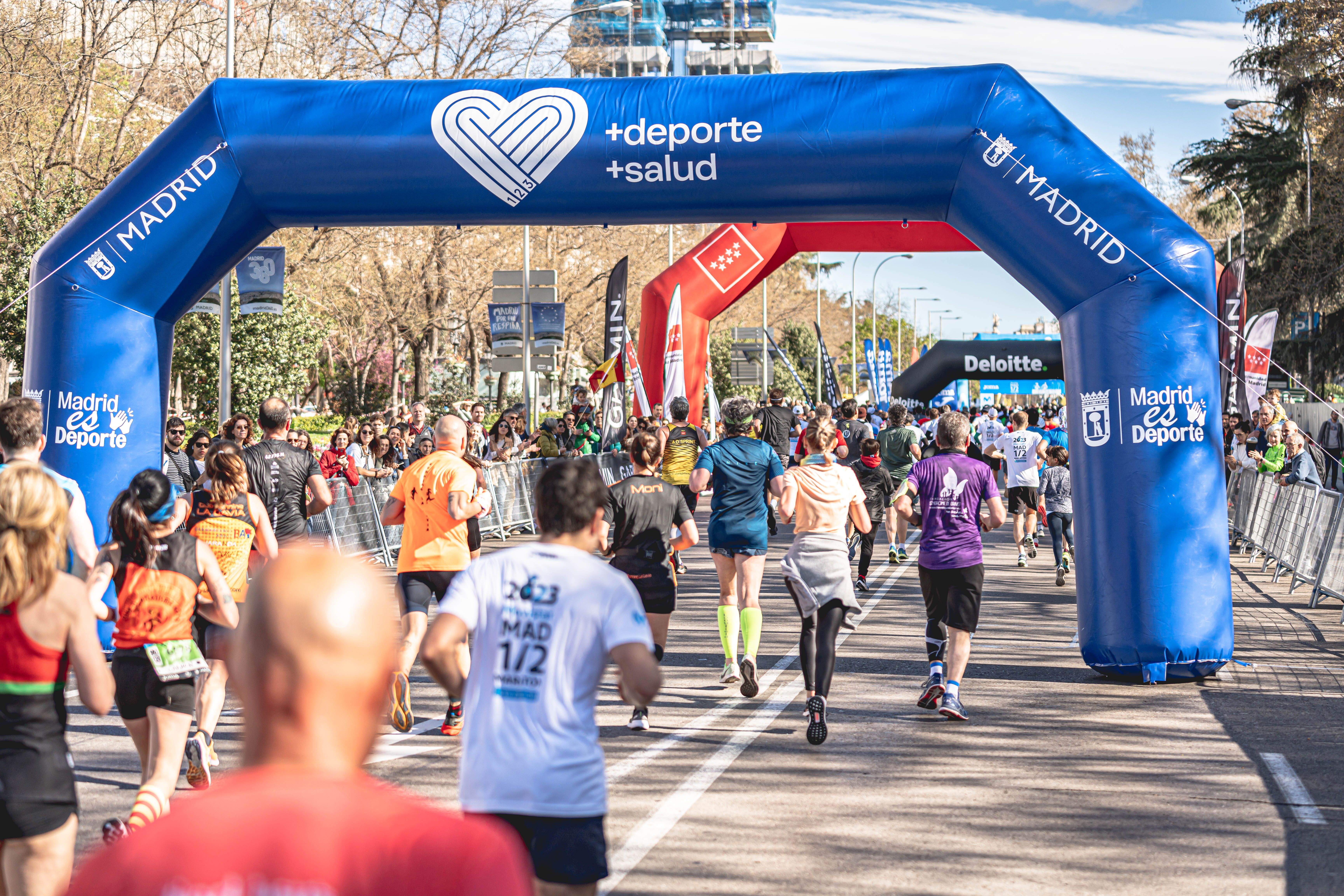 Las 25 mejores fotos del Movistar Madrid Medio Maratón   24