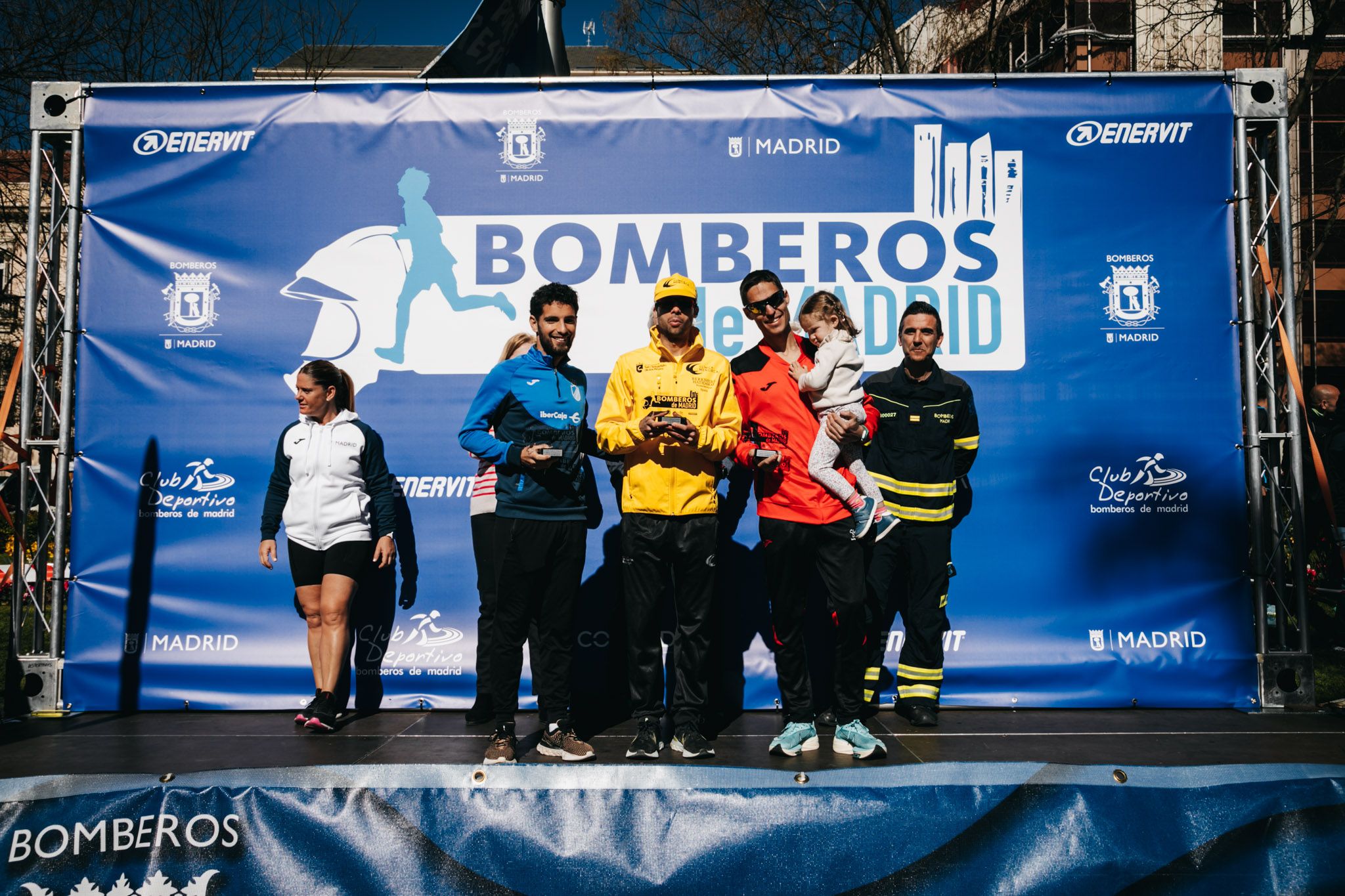 Todas las fotos de la premiación de la Carrera Bomberos de Madrid 2023 9